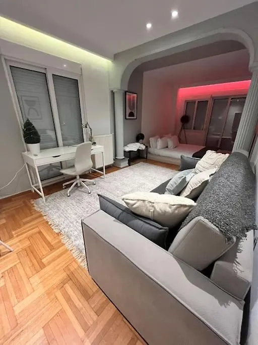 Apartament Secret Colors Of Saloniki